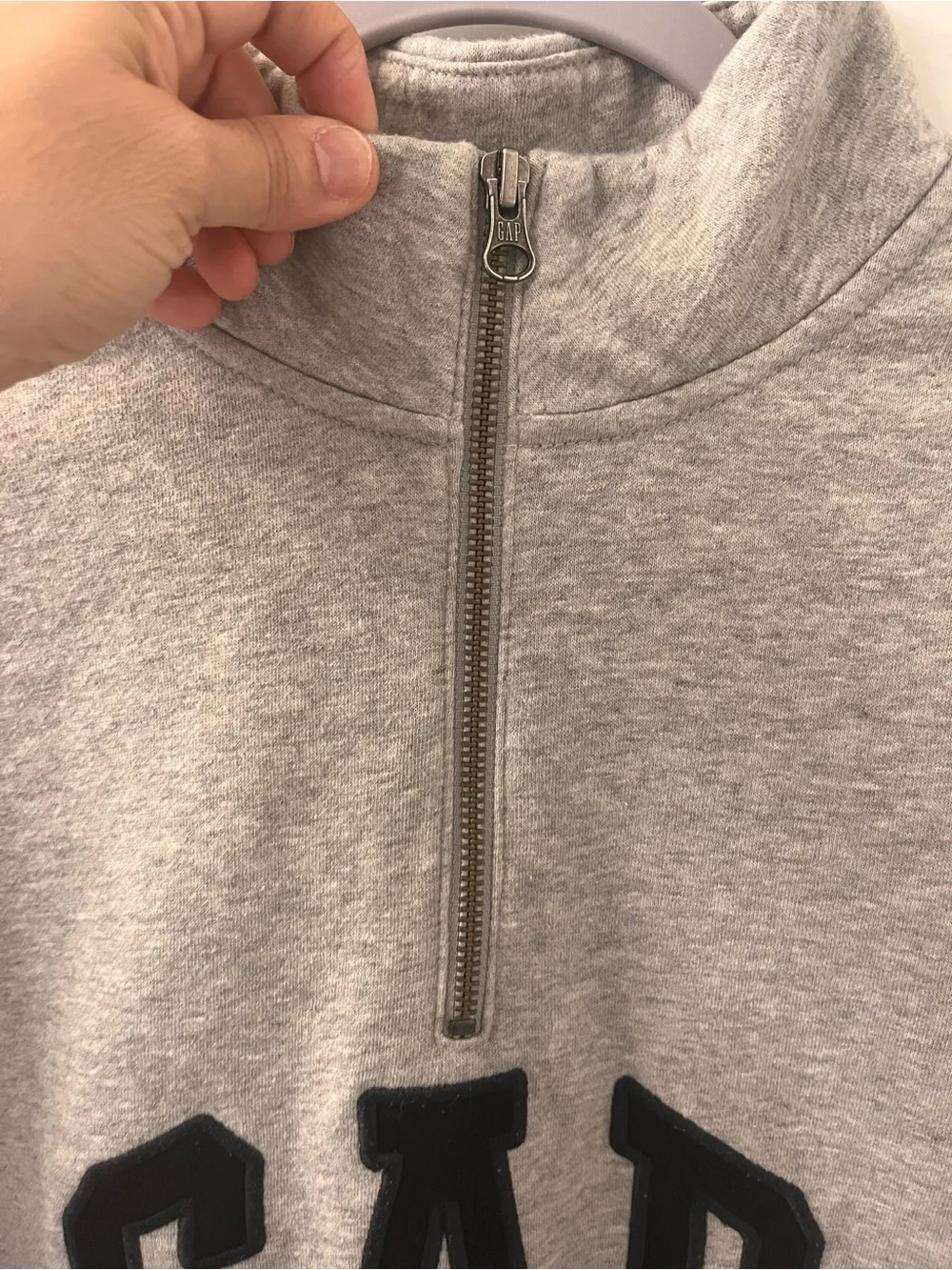 GAP Men’s Light Gray Half-Zip Sweatshirt with Black Logo